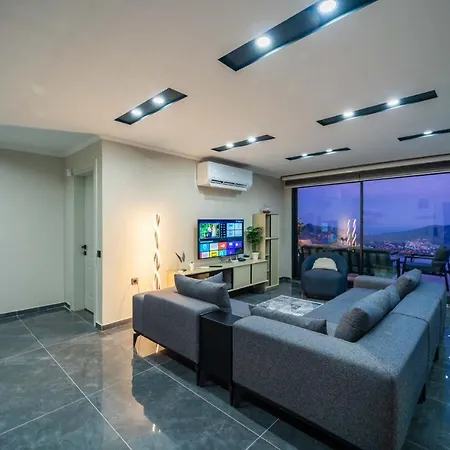 Eco Big Eyes Villa